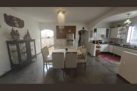 Casa à venda com 3 quartos, 265m² em Jardim Chapadão, Campinas