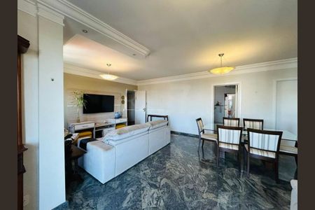 Apartamento à venda com 115m², 3 quartos e 2 vagas