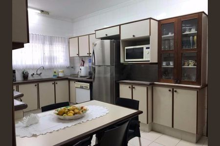 Casa à venda com 4 quartos, 464m² em Jardim Guarani, Campinas