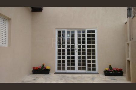 Casa à venda com 240m², 3 quartos e 4 vagas