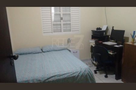 Casa à venda com 240m², 3 quartos e 4 vagas