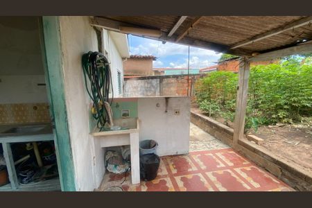 Foto 01 de casa à venda com 2 quartos, 79m² em Jardim Nova Europa, Campinas