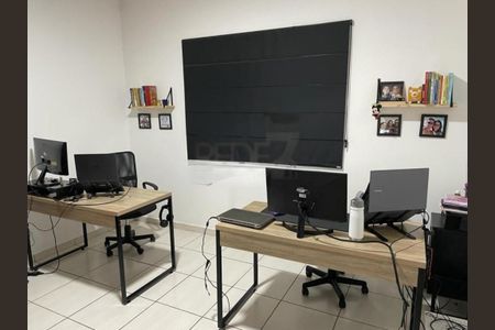 Casa à venda com 202m², 3 quartos e 3 vagas
