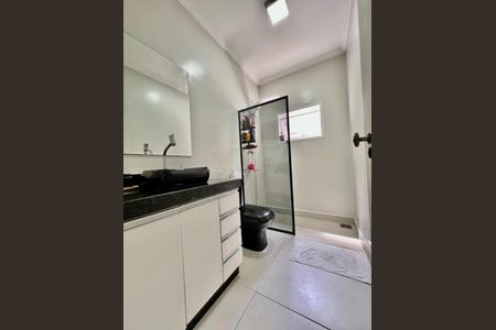 Casa à venda com 3 quartos, 202m² em Vila Joaquim Inacio, Campinas