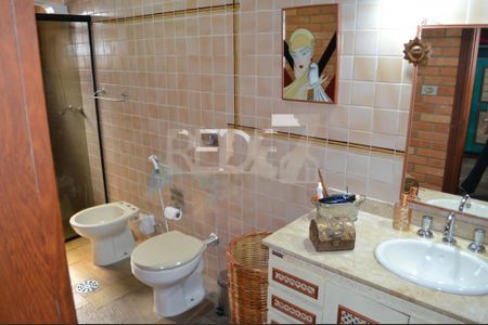 Casa para alugar com 420m², 4 quartos e 4 vagas