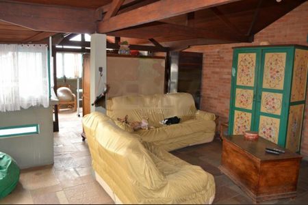 Casa para alugar com 420m², 4 quartos e 4 vagas