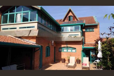 Casa para alugar com 420m², 4 quartos e 4 vagas