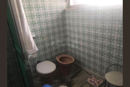 Casa à venda com 261m², 4 quartos e 4 vagas