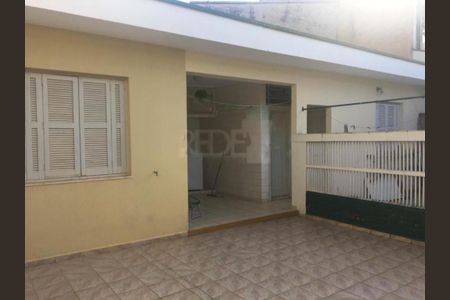 Casa à venda com 261m², 4 quartos e 4 vagas