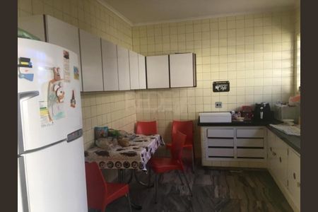 Casa à venda com 4 quartos, 261m² em Taquaral, Campinas