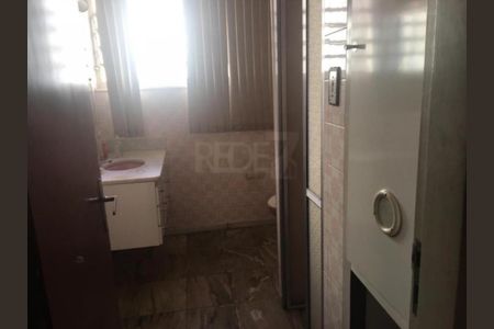 Casa à venda com 261m², 4 quartos e 4 vagas