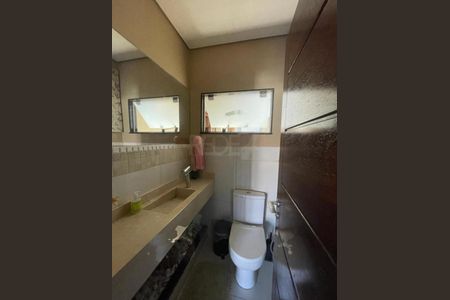 Casa à venda com 304m², 3 quartos e 4 vagas