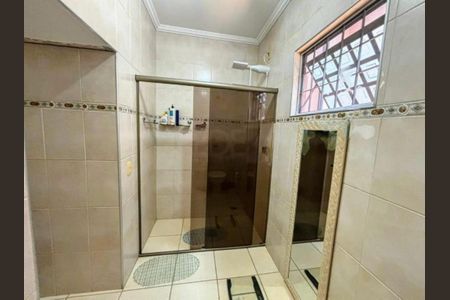 Casa à venda com 195m², 4 quartos e 3 vagas