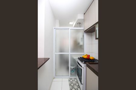 Cozinha de apartamento à venda com 2 quartos, 52m² em Vila Sonia do Taboao, Taboão da Serra