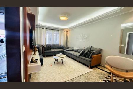 Casa à venda com 250m², 4 quartos e 4 vagas
