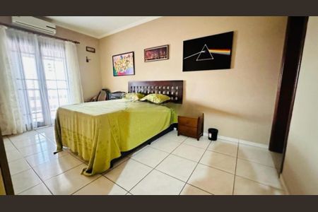 Casa à venda com 250m², 4 quartos e 4 vagas