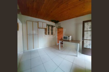 Casa à venda com 7 quartos, 147m² em Jardim do Lago, Campinas