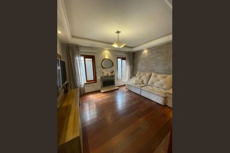 Casa à venda com 3 quartos, 200m² em Santa Cruz, Valinhos