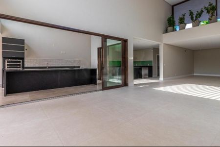Casa para alugar com 5 quartos, 541m² em Residencial Jatibela, Campinas
