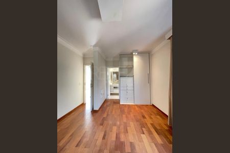 Casa à venda com 4 quartos, 407m² em Vila Hollândia, Campinas