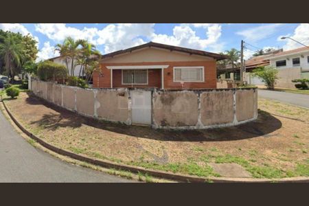 Casa à venda com 3 quartos, 192m² em Parque São Quirino, Campinas