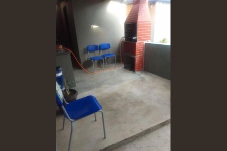 Casa à venda com 120m², 3 quartos e 4 vagas