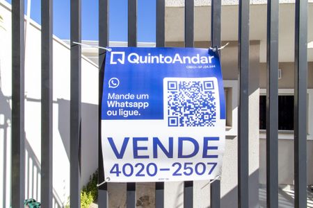 Casa de condomínio à venda com 300m², 4 quartos e 7 vagasPlaca