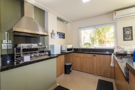 Casa de condomínio à venda com 300m², 4 quartos e 7 vagasÁrea gourmet