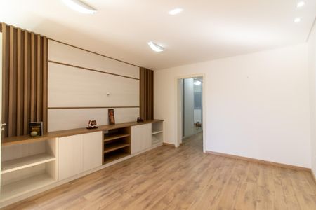 Casa de condomínio à venda com 300m², 4 quartos e 7 vagasSuíte 3 