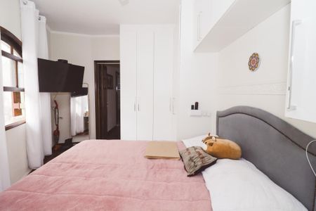 Casa à venda com 232m², 3 quartos e 4 vagas Casa à venda com 232m², 3 quartos e 4 vagasQuarto Suíte