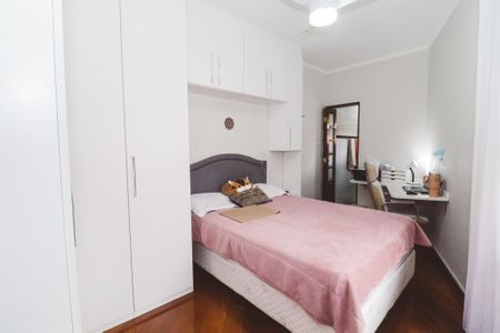 Casa à venda com 232m², 3 quartos e 4 vagas Casa à venda com 232m², 3 quartos e 4 vagasQuarto Suíte