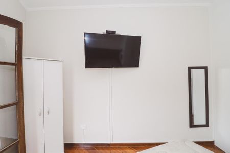 Casa à venda com 232m², 3 quartos e 4 vagas Casa à venda com 232m², 3 quartos e 4 vagasQuarto 1