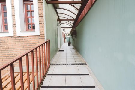 Casa à venda com 232m², 3 quartos e 4 vagas Casa à venda com 232m², 3 quartos e 4 vagasEntrada