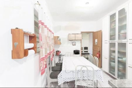 Casa à venda com 3 quartos, 194m² em Jardim Eulina, Campinas
