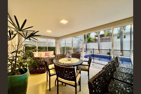 Casa à venda com 5 quartos, 340m² em Loteamento Alphaville Campinas, Campinas