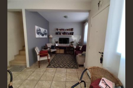 Casa à venda com 85m², 3 quartos e 2 vagas