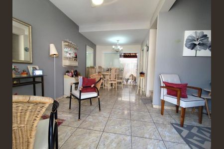 Casa à venda com 85m², 3 quartos e 2 vagas