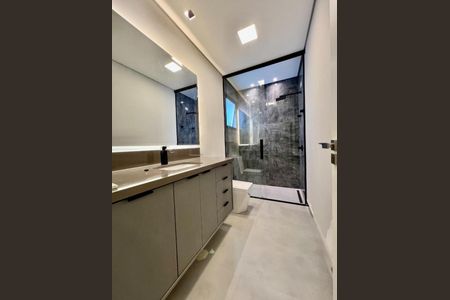 Casa à venda com 342m², 4 quartos e 4 vagas