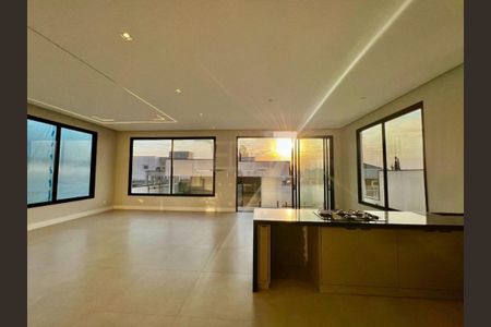 Casa à venda com 342m², 4 quartos e 4 vagas