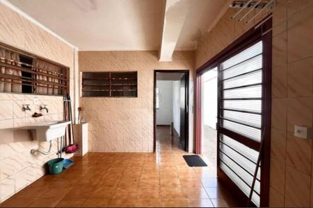 Casa à venda com 3 quartos, 234m² em Parque São Quirino, Campinas