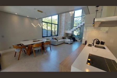 Casa à venda com 4 quartos, 237m² em Vila Pagano, Valinhos