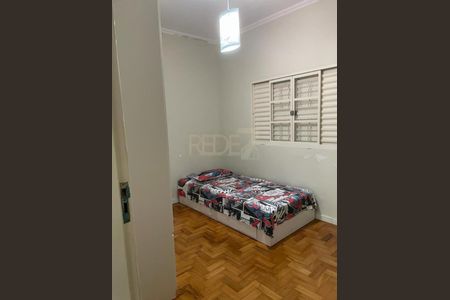 Casa à venda com 135m², 3 quartos e 5 vagas