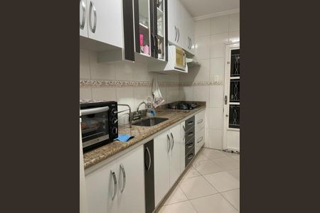 Casa à venda com 135m², 3 quartos e 5 vagas