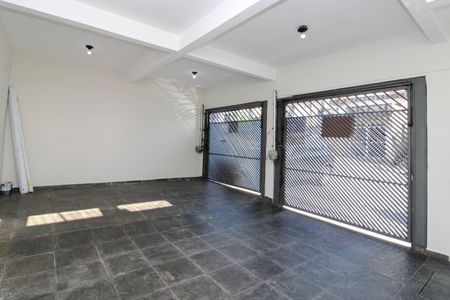 Garagem  de apartamento à venda com 4 quartos, 200m² em Jardim Wanda, Taboão da Serra
