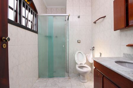 Apartamento à venda com 200m², 4 quartos e 2 vagas Apartamento à venda com 200m², 4 quartos e 2 vagasBanheiro Suíte