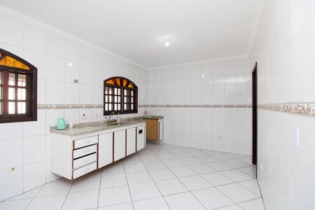 Apartamento à venda com 200m², 4 quartos e 2 vagas Apartamento à venda com 200m², 4 quartos e 2 vagasCozinha