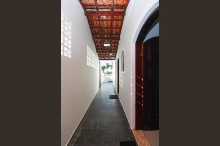 Apartamento à venda com 200m², 4 quartos e 2 vagas Apartamento à venda com 200m², 4 quartos e 2 vagasCorredor
