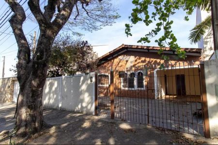 Casa à venda com 3 quartos, 120m² em Parque São Quirino, Campinas