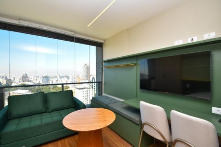 sala de jantar e estar de kitnet/studio para alugar com 1 quarto, 27m² em Pinheiros, São Paulo