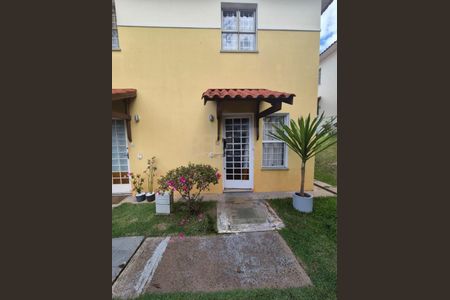Casa à venda com 42m², 2 quartos e 1 vaga